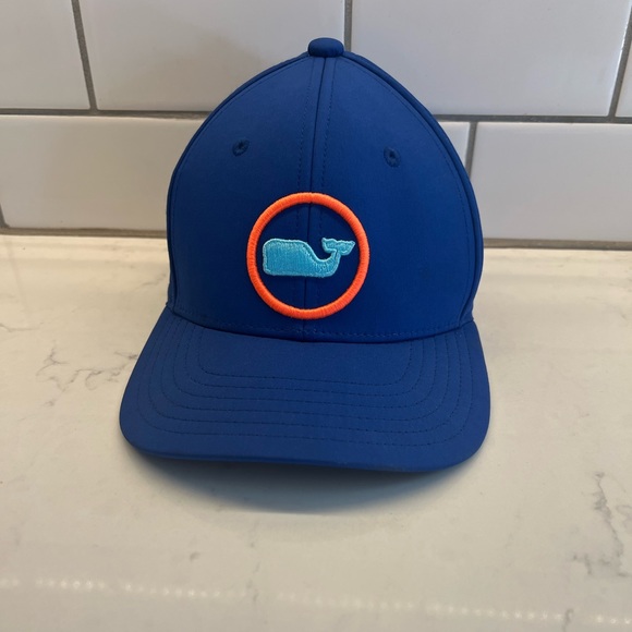 Vineyard Vines Other - Vineyard Vines Performance Hat